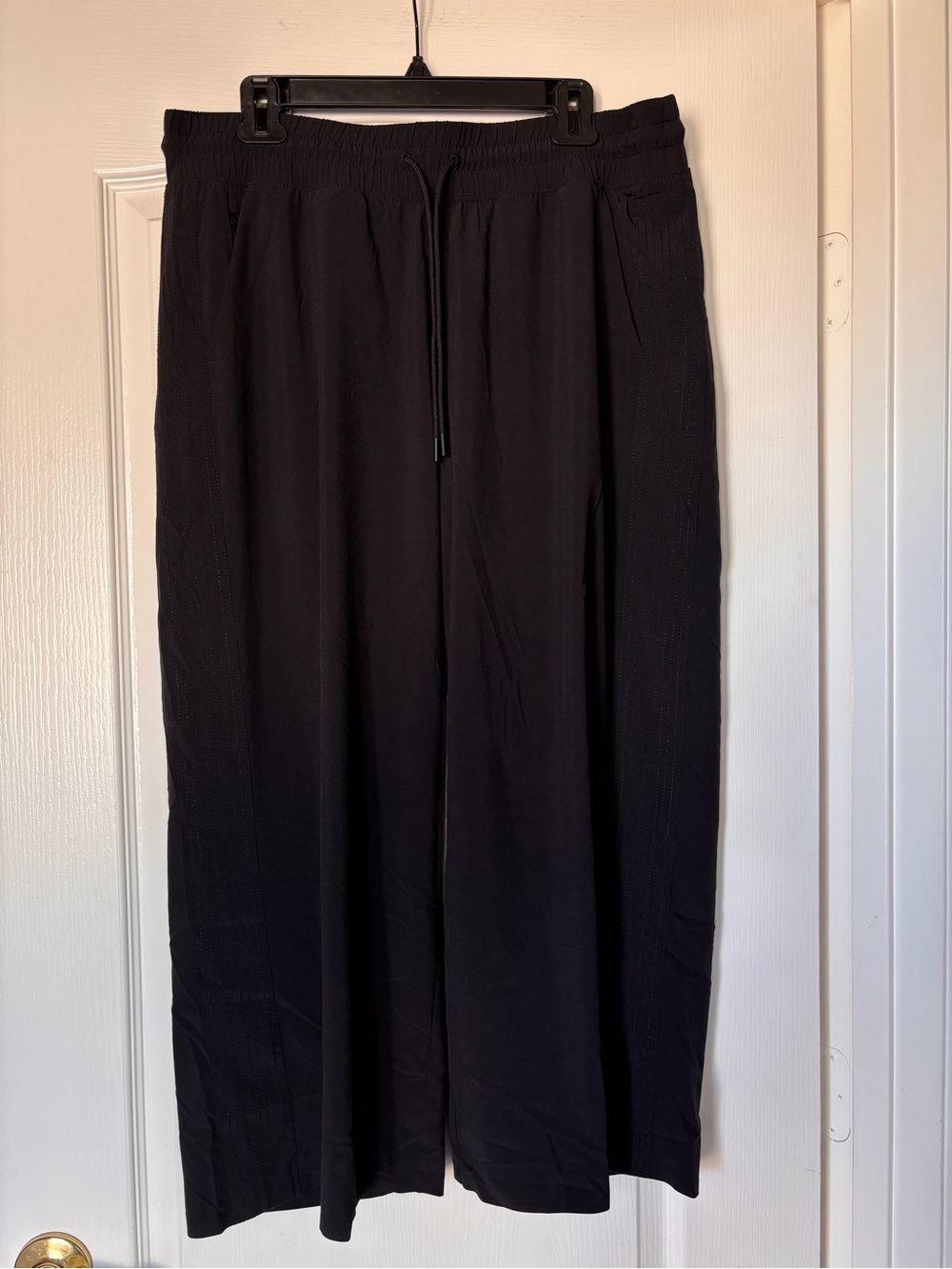 Athleta  Brooklyn Heights High Rise Wide Leg Pant Black womens size 16